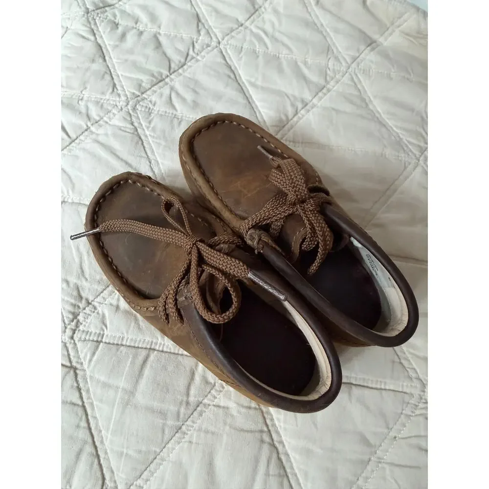 Clarks Wallabee Boot - Little Kid - Beeswax Size 10 Wide